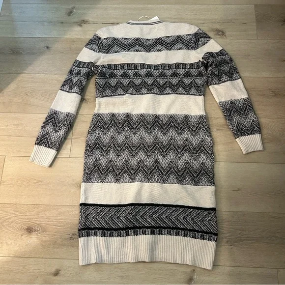 Lucky Brand V-Neck Sweater Dress - Picture 2 of 5